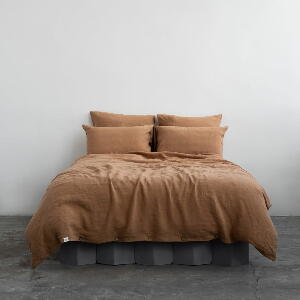 Lenjerie de pat maro din in pentru pat dublu/extinsă 200x220 cm – Linen Tales
